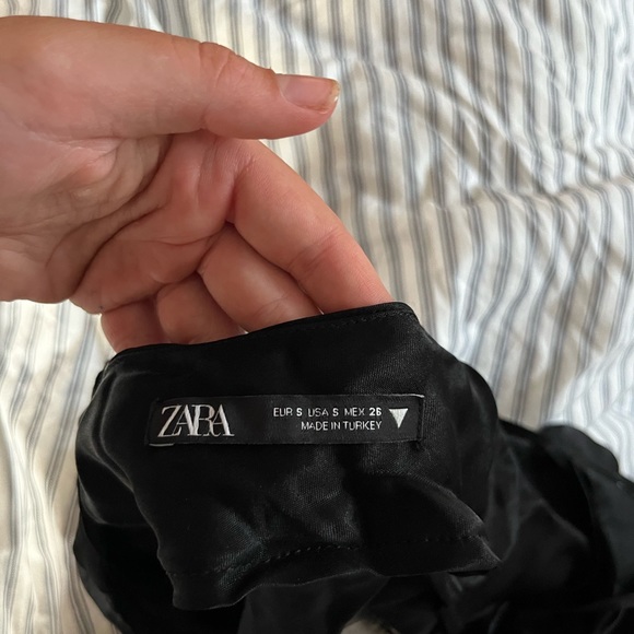 ZARA black satin camisole cami tank top cowl neck going out top - Picture 4 of 4